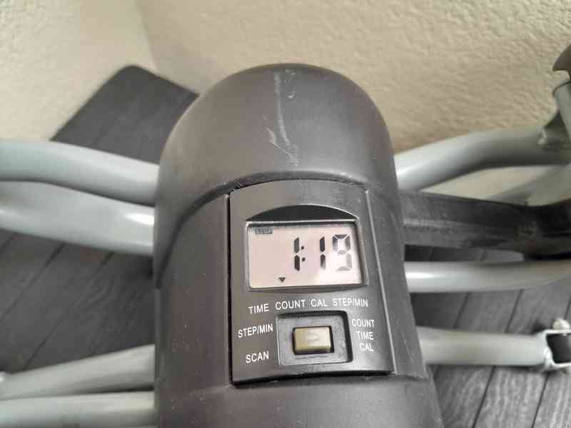 Rock Stepper - kolébavý trenažer s počitadlem - foto 2