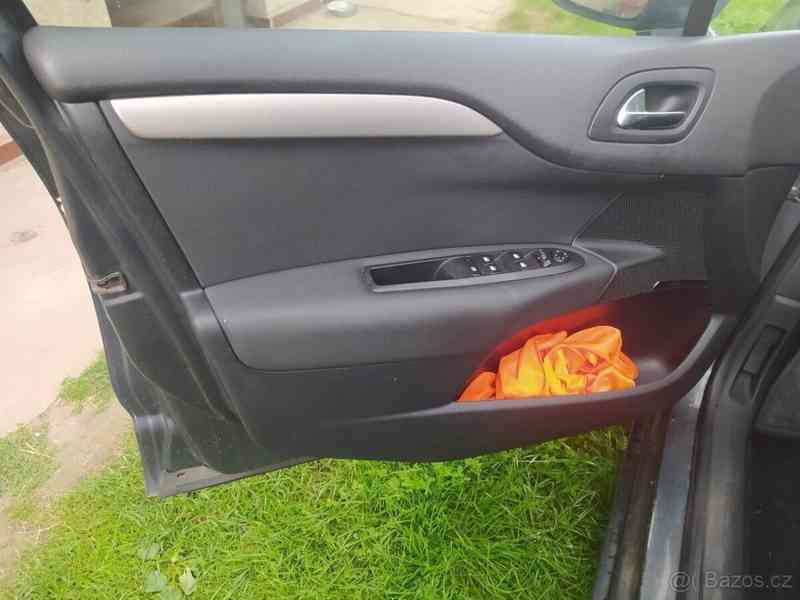 Citroën C4 1,6   VTi - foto 15