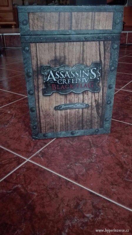 Assassins creed 4 sběratelská edice - foto 5