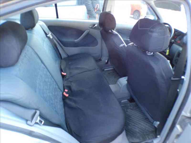 Škoda Octavia 1,6 i EKO ZAPLACENO,1.MAJITEL - foto 9