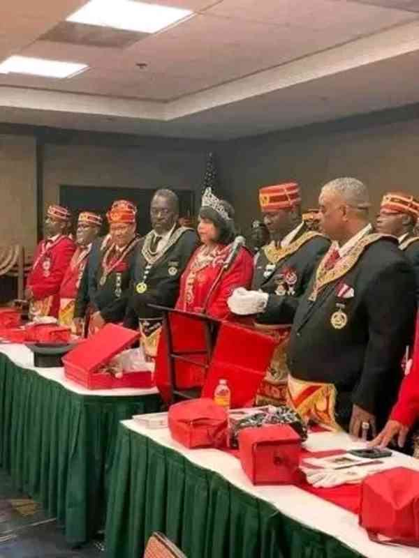 Illuminati freemasons Uganda call 0761255151/0702388589 - foto 3