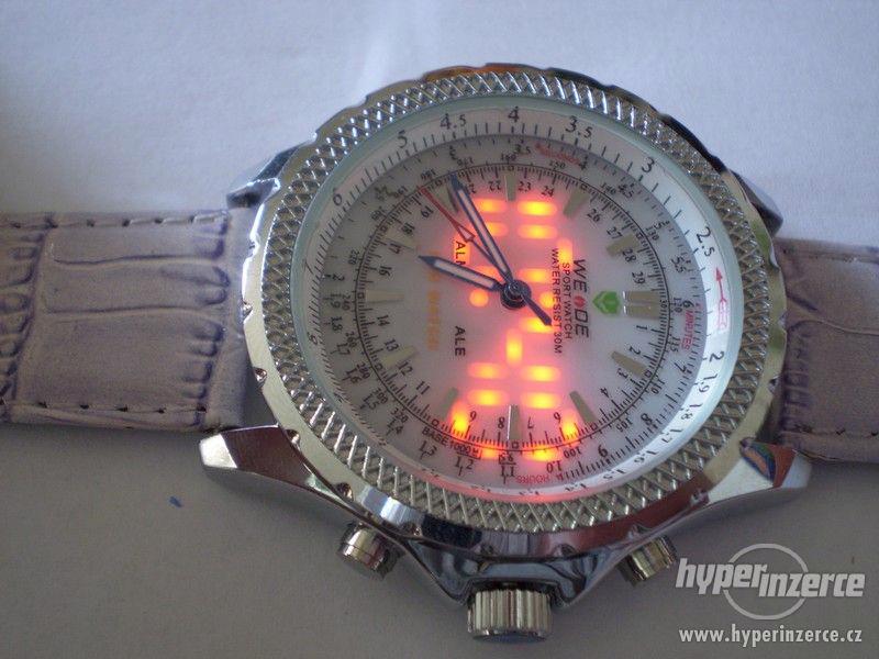 letecké multifunkční hodinky s led displejem WEIDE - foto 2