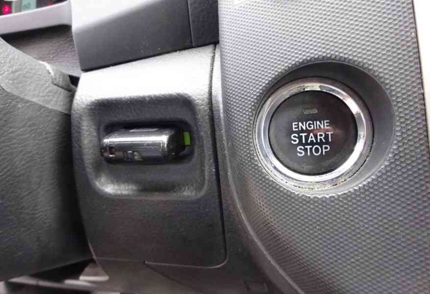 Toyota Corolla Verso 1.8 VVTI r.v.2009 (95 kw) - foto 14