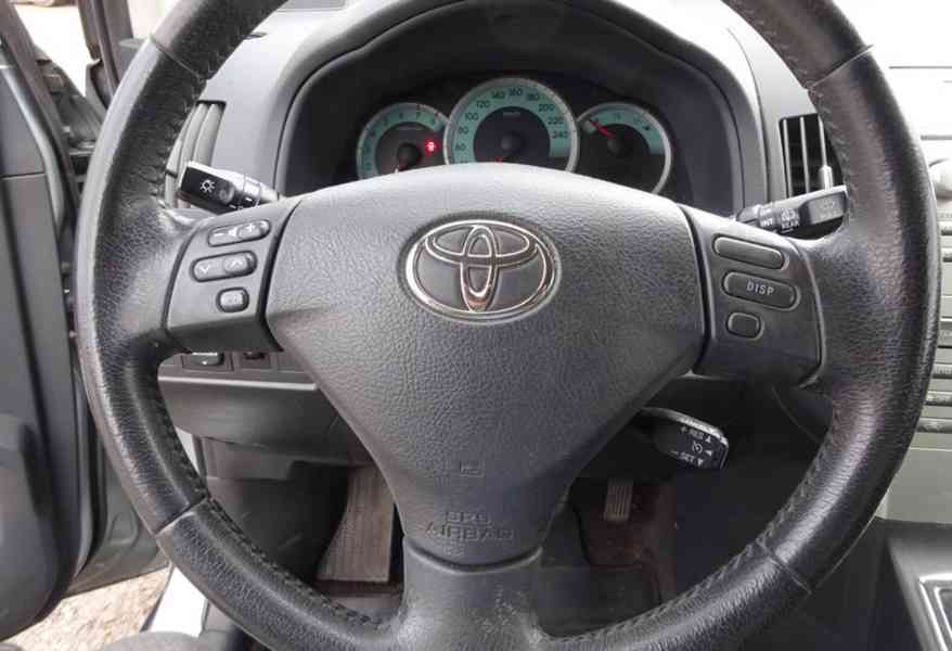 Toyota Corolla Verso 1.8 VVTI r.v.2009 (95 kw) - foto 8