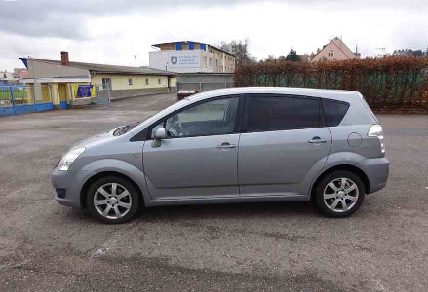 Toyota Corolla Verso 1.8 VVTI r.v.2009 (95 kw) - foto 2