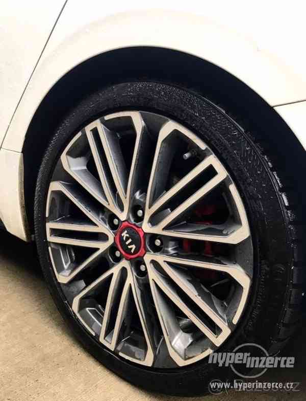 Kia ProCeed GT - Full výbava - Automat - foto 7
