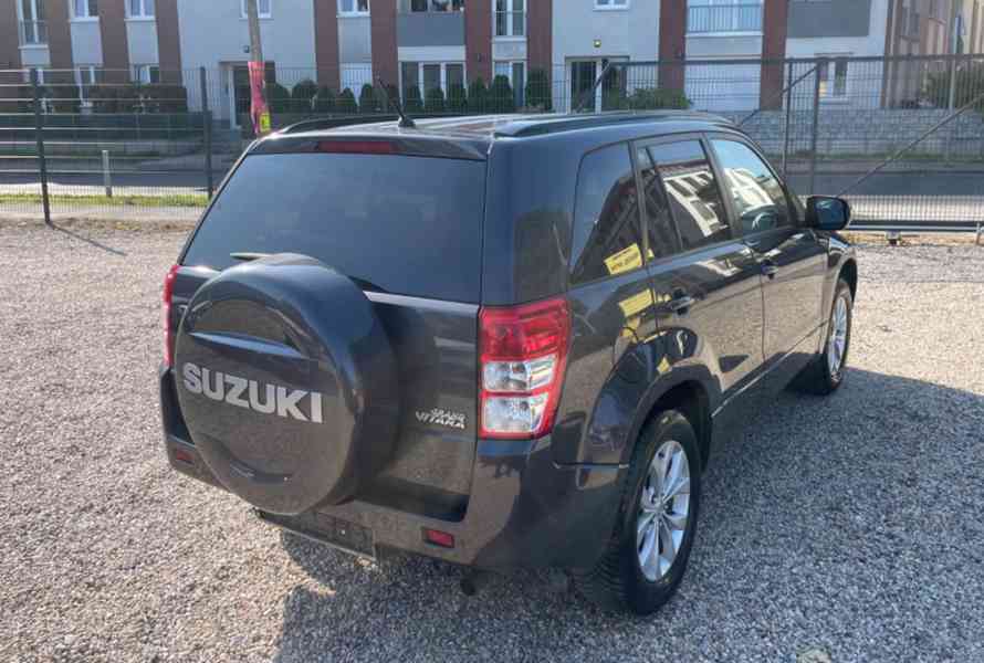 Suzuki Grand Vitara 2.4i Aut. Club benzín 124kw - foto 20