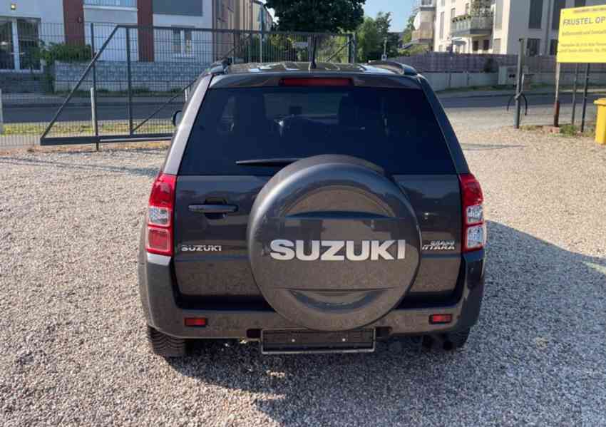 Suzuki Grand Vitara 2.4i Aut. Club benzín 124kw - foto 4