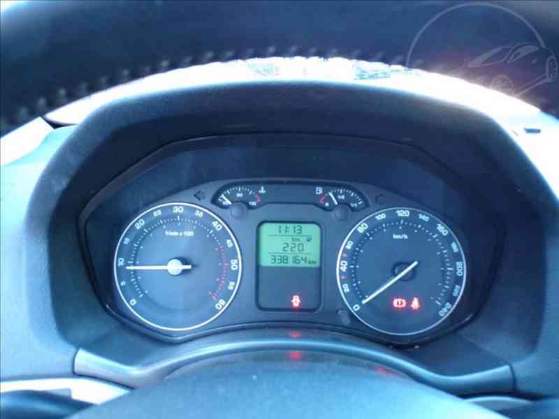 Škoda Octavia 1,9 TDI - foto 6