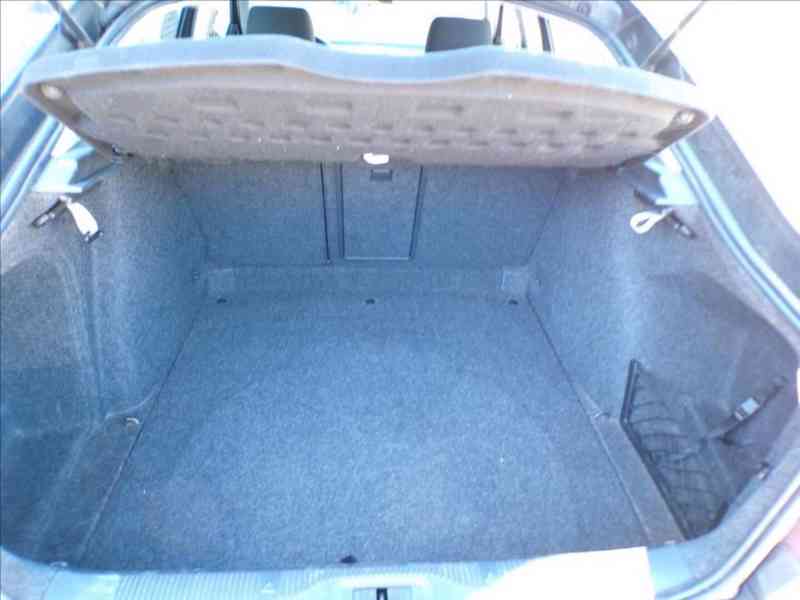 Škoda Octavia 1,9 TDI - foto 9