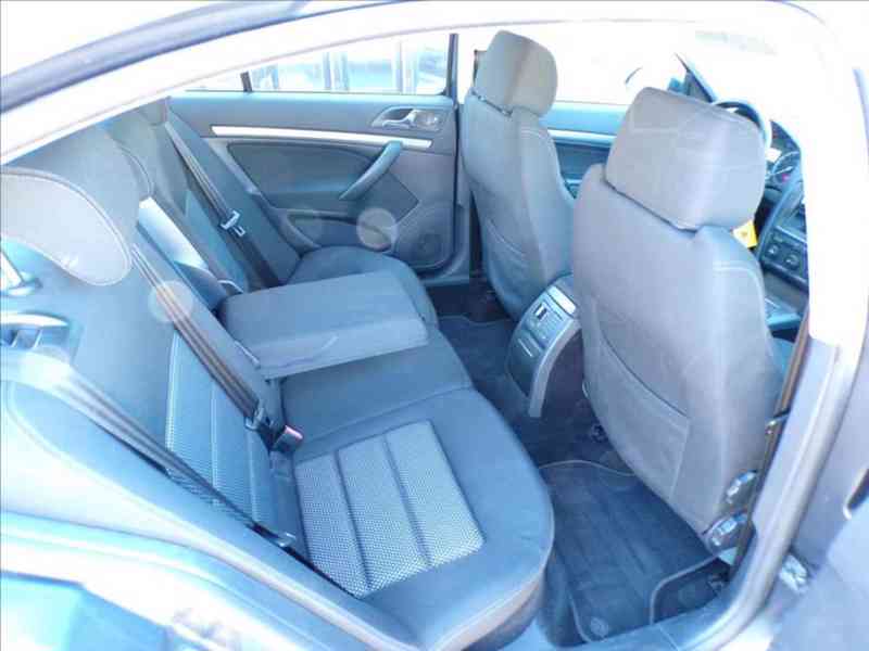 Škoda Octavia 1,9 TDI - foto 10