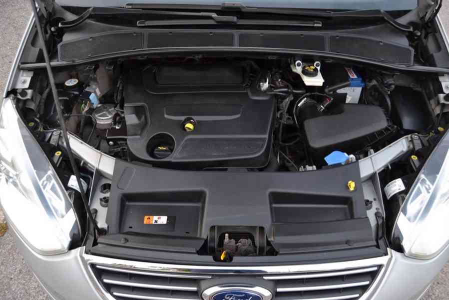 Ford Galaxy 2.0 TDCI 120kW Business 7 míst - foto 13