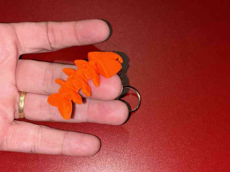 Klíčenka – flexibilní rybí kostra (antistresová) - foto 2