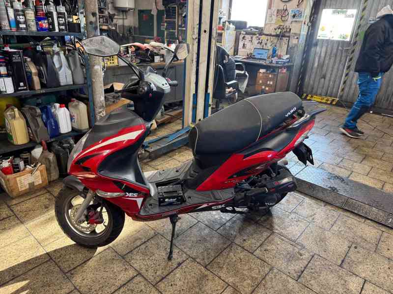 Skútr ZNEN 50ccm ZN50QT-32 - foto 3