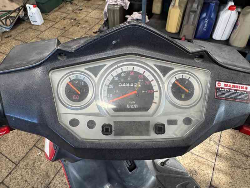 Skútr ZNEN 50ccm ZN50QT-32 - foto 2