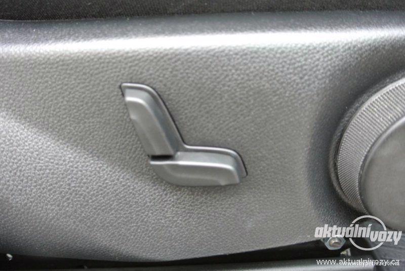Mercedes GLK 2.0, nafta, r.v. 2010, navigace - foto 3