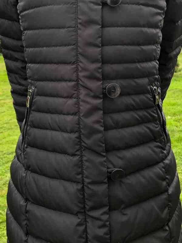 Dlouhá prošívaná péřová bunda ARMANI JEANS - foto 3