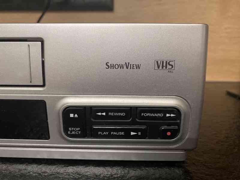 Videorekordér VHS THOMSON VTH6010C - foto 4