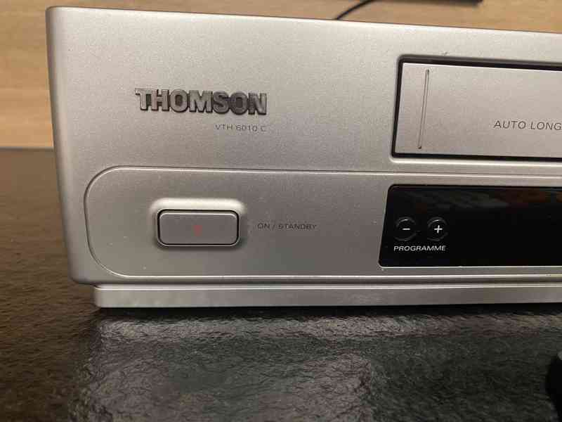 Videorekordér VHS THOMSON VTH6010C - foto 2