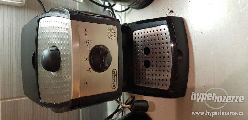 DeLonghi Espresso Machine - foto 1