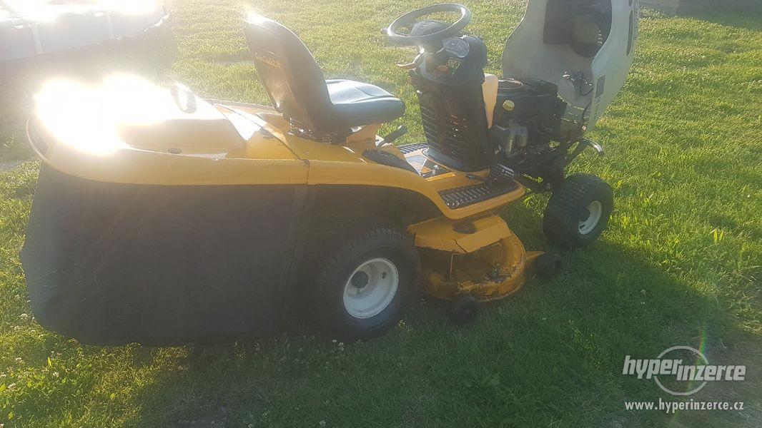 Zahradní traktor Cub Cadet - foto 4