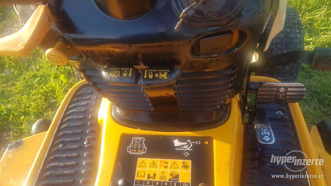 Zahradní traktor Cub Cadet - foto 7
