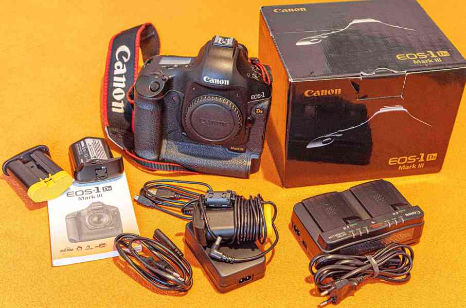prodám tělo - CANON EOS 1Ds Mark III - foto 2
