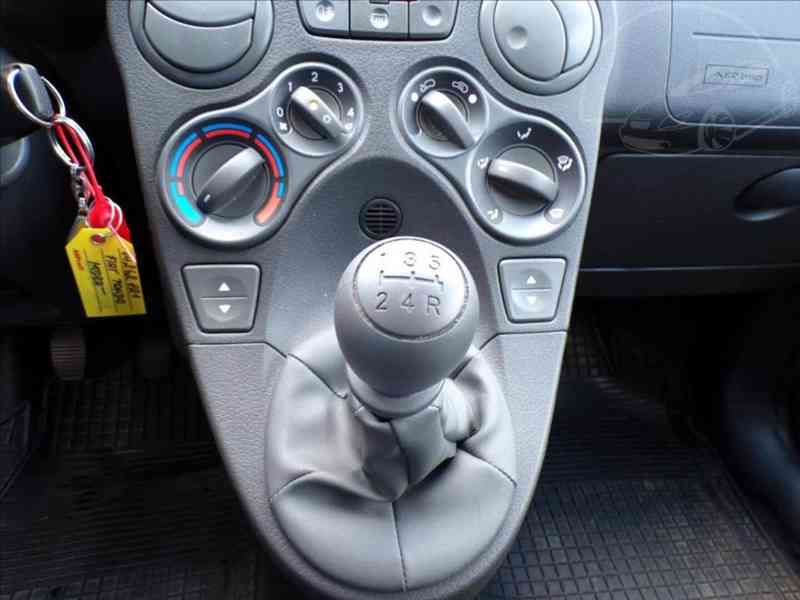 Fiat Panda 1,2 i KLIMATIZACE - foto 6