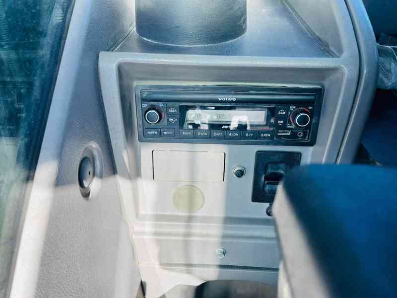 Kolové rypadlo Volvo EWR150E (Možnost leasingu) - foto 13