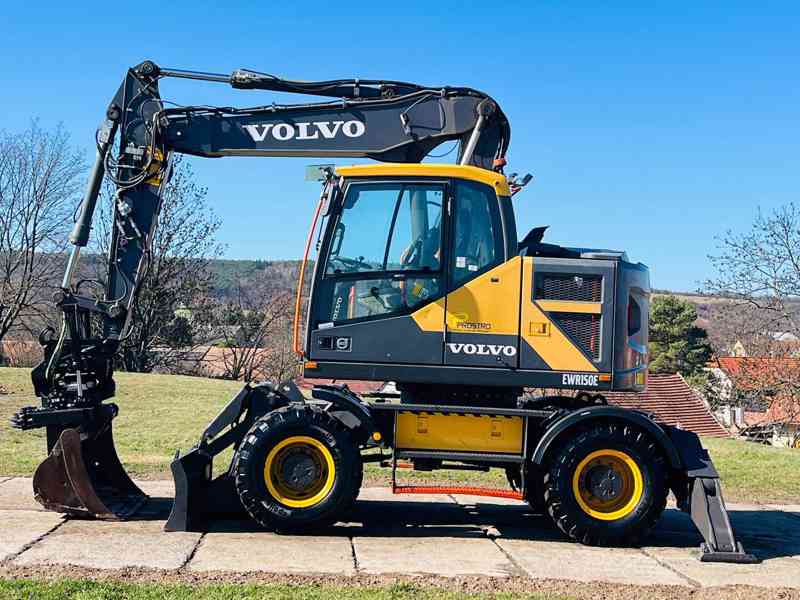 Kolové rypadlo Volvo EWR150E (Možnost leasingu) - foto 2