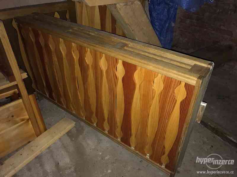Dřevěný kryt topení - foto 1