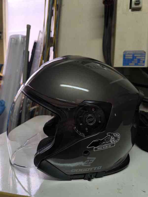 Helma na moto zn. Bogotto  - foto 8