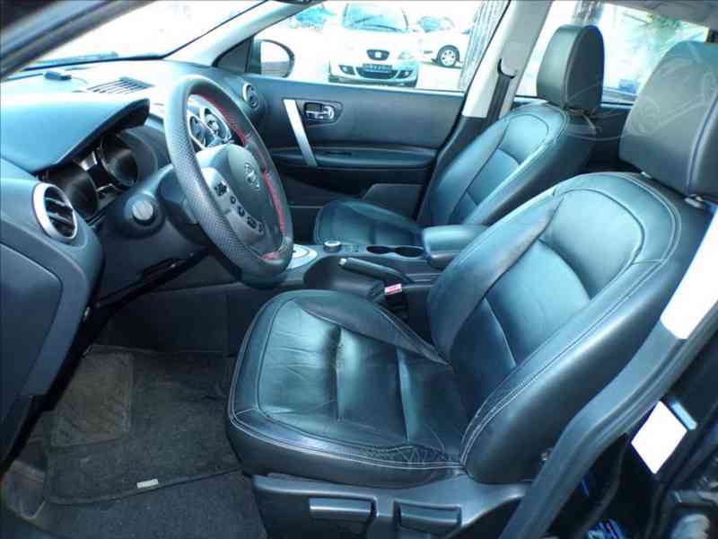 Nissan Qashqai 2,0 dCi 4x4 AUTOMAT - foto 7