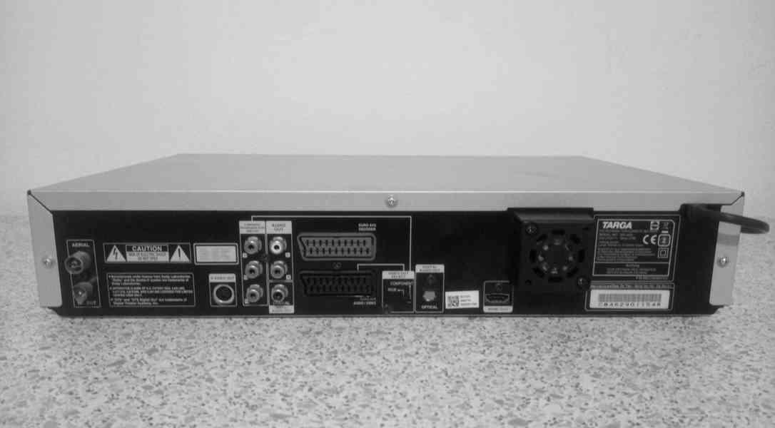 ⭐VHS-DVD rekordér Targa DRV5200x (LG RC185) HDMi - foto 2