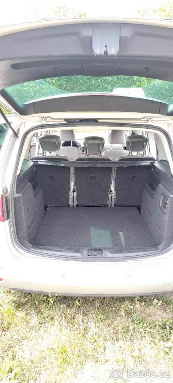 Volkswagen Sharan 2,0 - foto 13