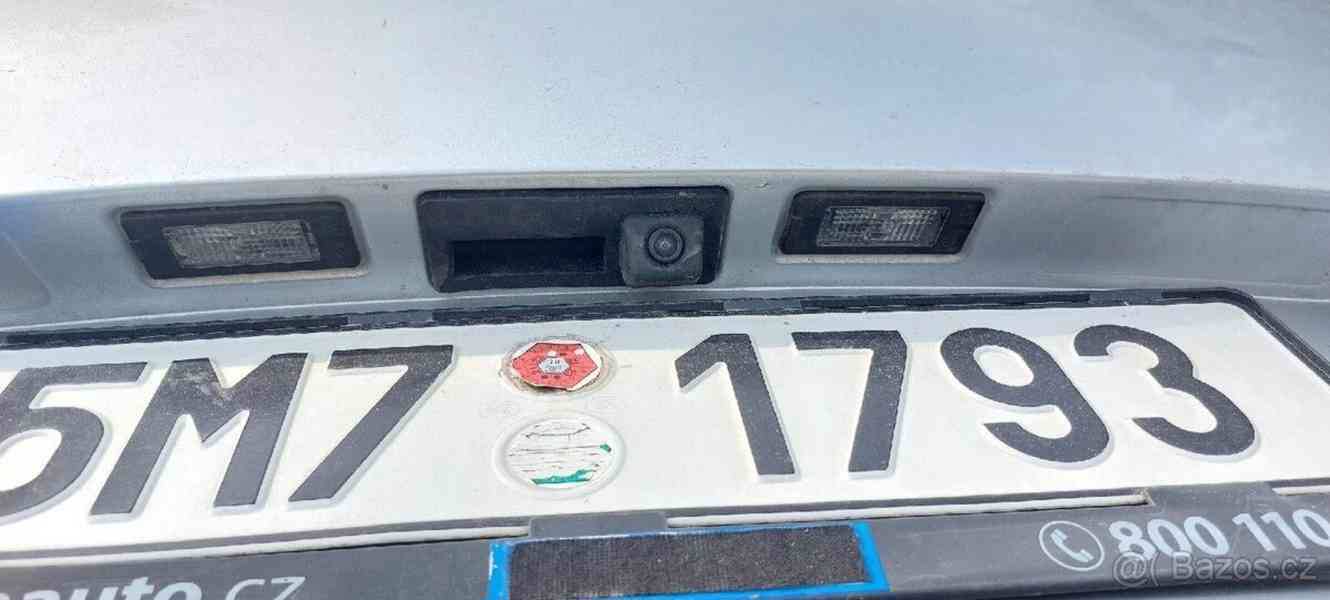 Volkswagen Sharan 2,0 - foto 15