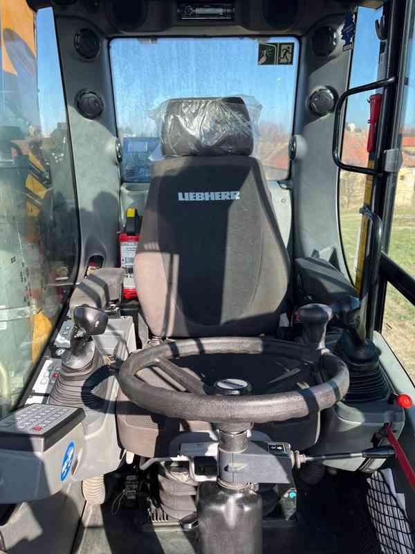 Kolové rypadlo Liebherr A918 (Možnost leasingu) - foto 7