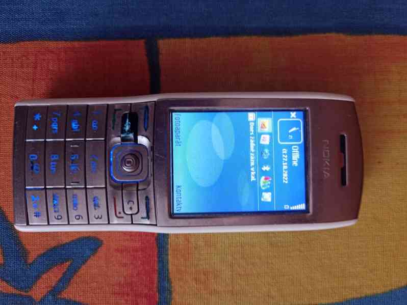 Mobilní telefon Nokia E50 - foto 2