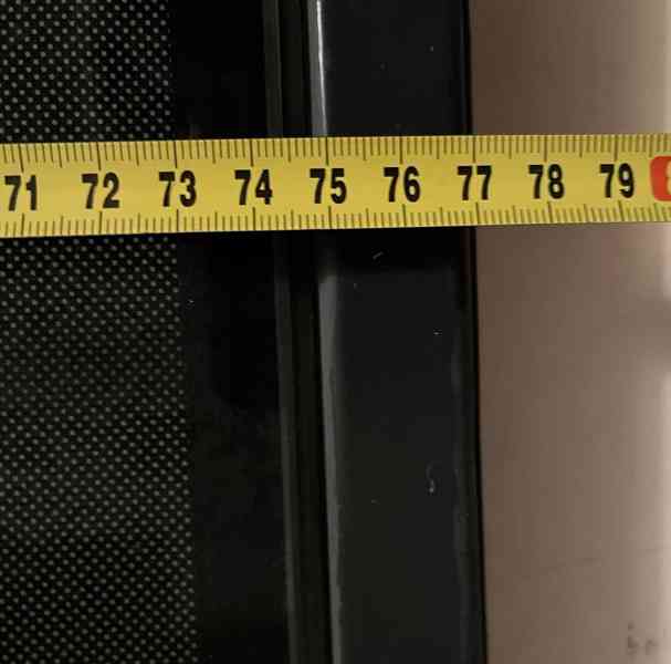 Střešní okno výklopné s pojistkou - foto 9