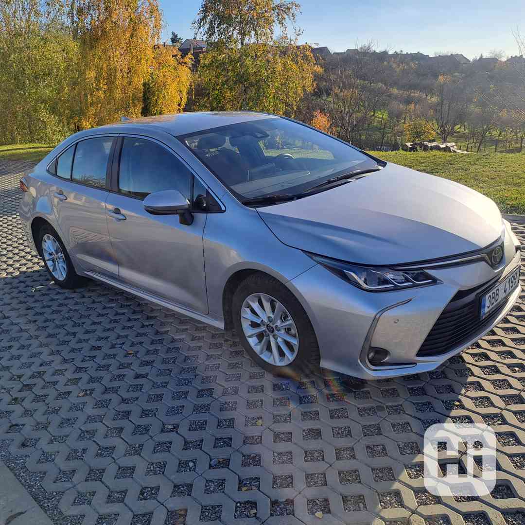 Toyota Corolla 1,5/92kW, v záruce, automat - foto 1