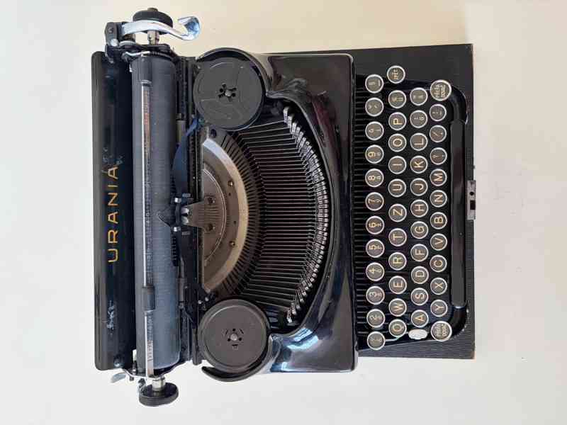 Historický psací stroj Urania - foto 5