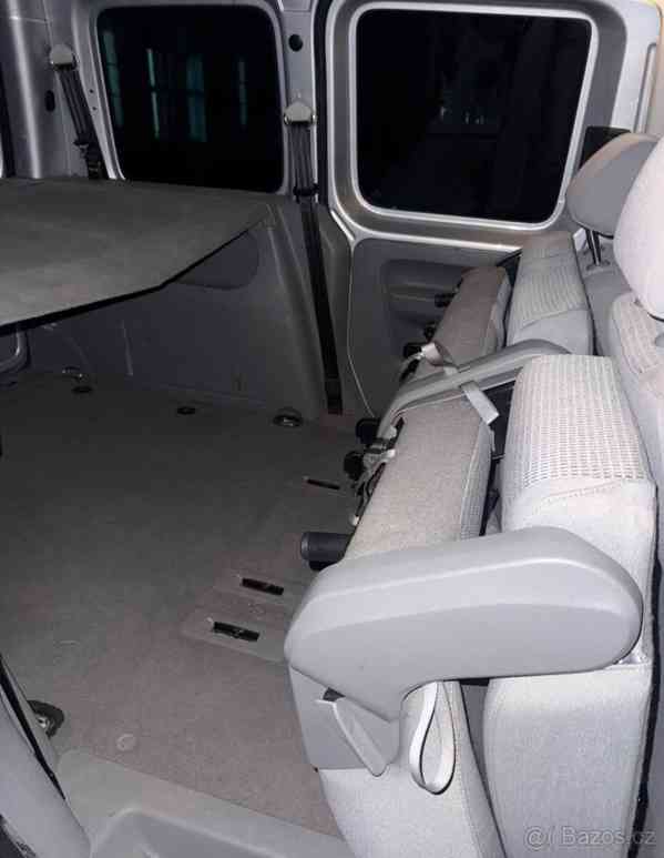 Volkswagen Caddy 1,9   TDI 2005 - foto 16