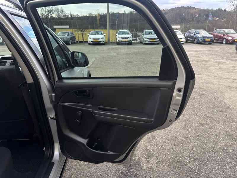 Fiat Sedici 1.9JTD 4x4/1MAJ/Multijet - foto 19