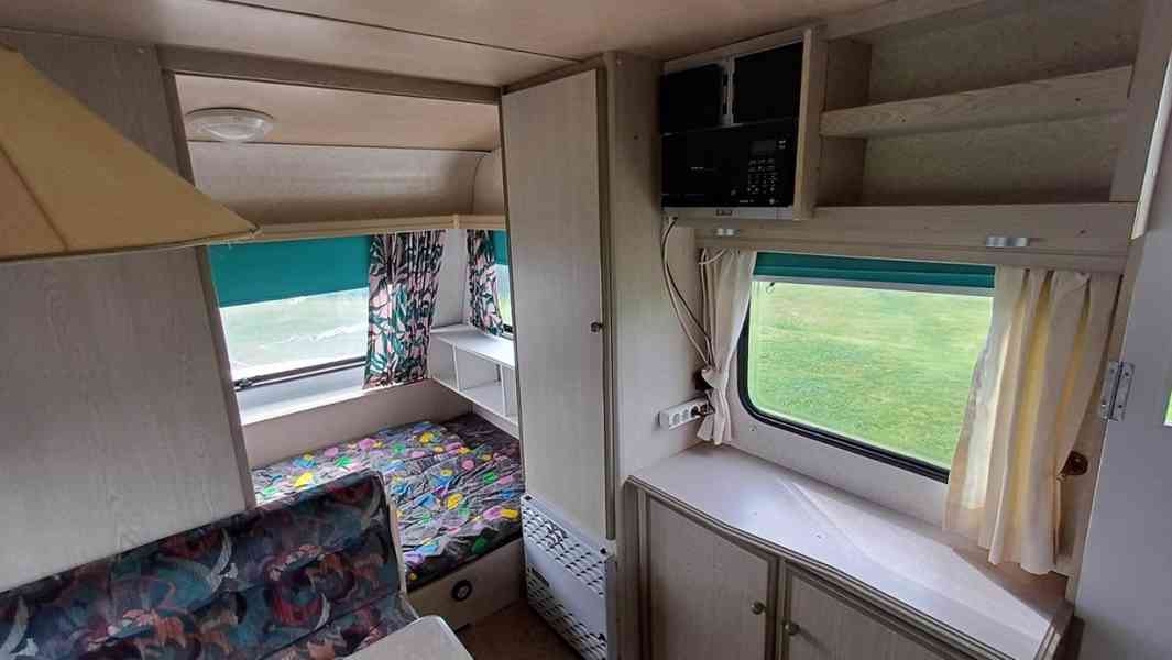 Karavan CRUAU Floreal 450 + předstan + 100 km + nová STK - foto 12