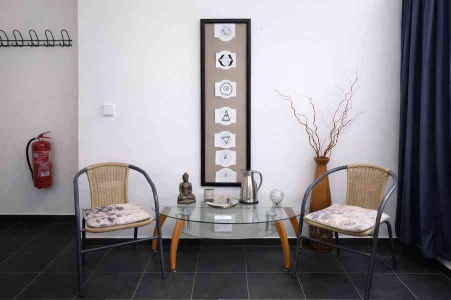 Pronájem salonu (masáže/kosmetika) bez kauce - Karlovy Vary - foto 4