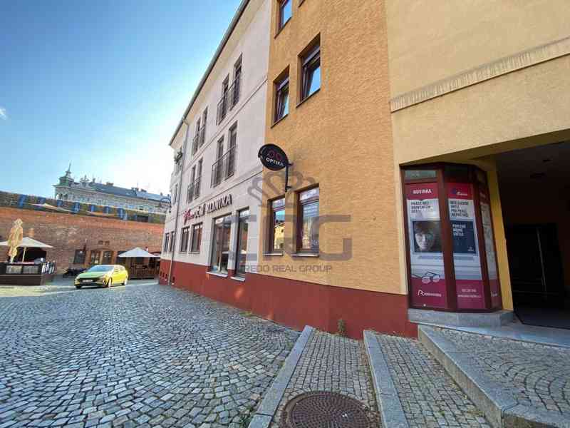 PRONÁJEM GARÁŽOVÉHO STÁNÍ V SAMÉM CENTRU OLOMOUCE - foto 7