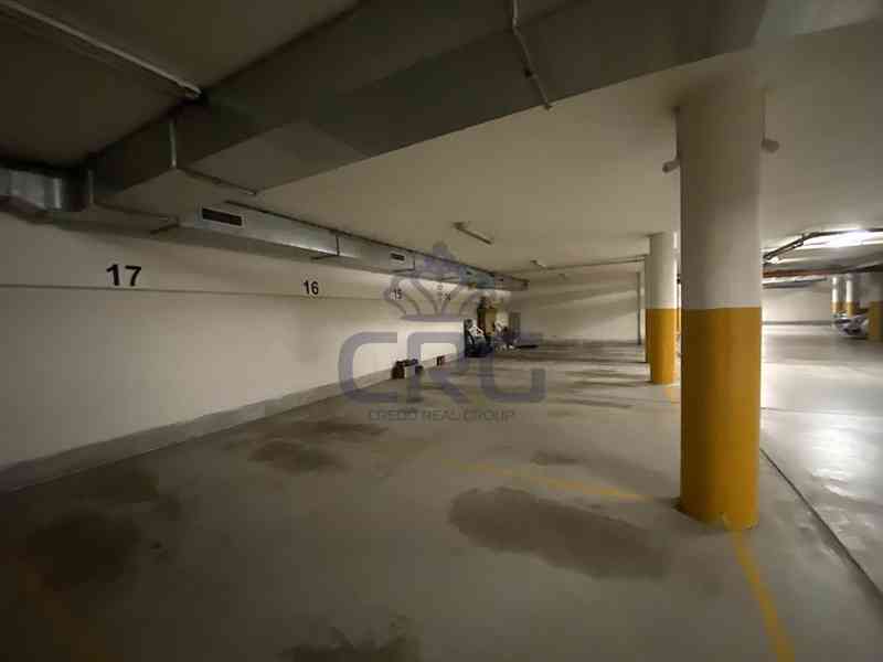 PRONÁJEM GARÁŽOVÉHO STÁNÍ V SAMÉM CENTRU OLOMOUCE - foto 2