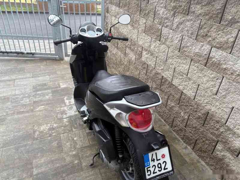 Aprilia scarabeo 250 2007 - foto 6