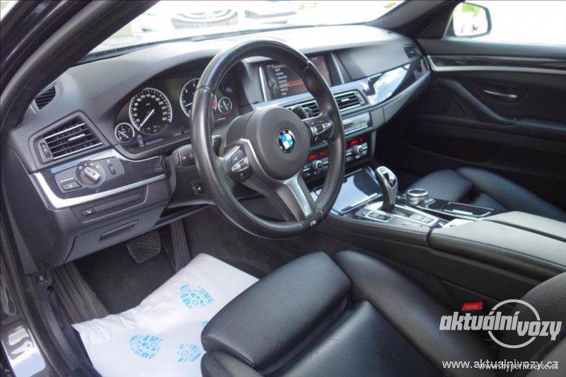 BMW Řada 5 3.0, nafta, automat, vyrobeno 2014, kůže - foto 4
