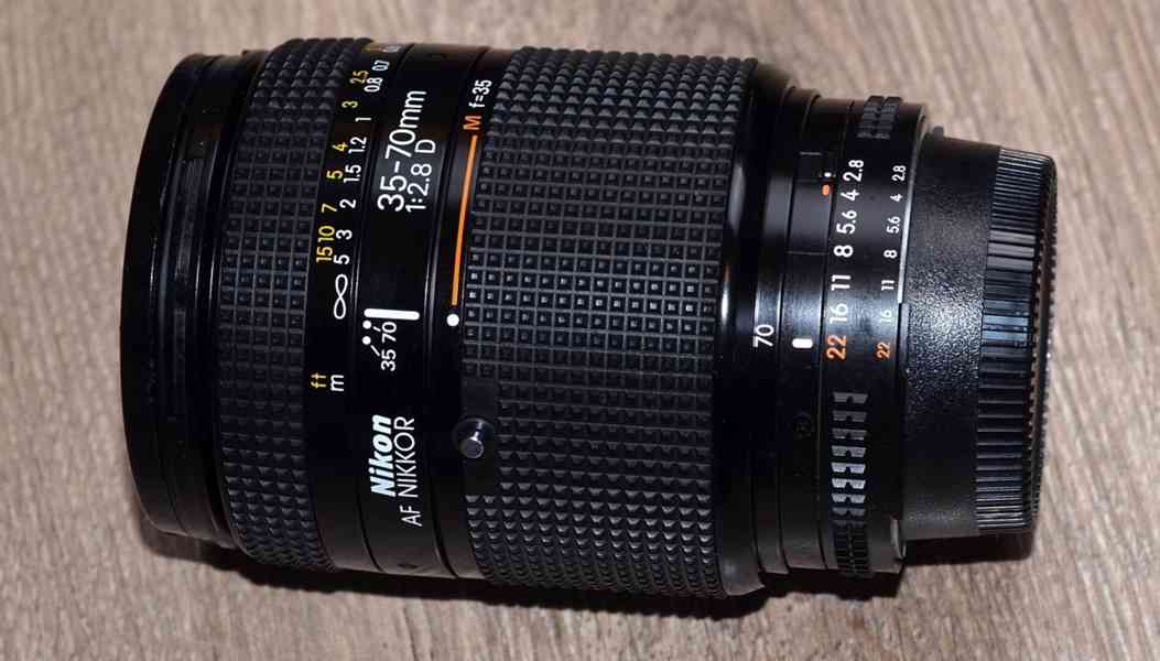 Nikon AF 35-70mm 1:2.8 D *1:2.8 FX *typu D*UV - foto 6
